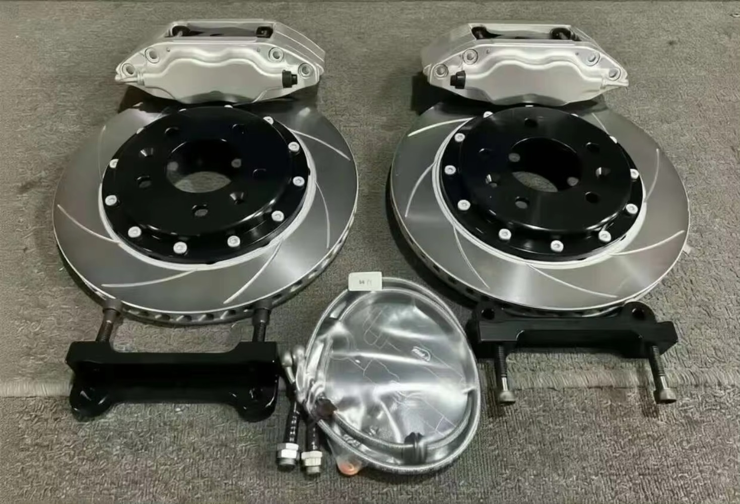 Neue Hochleistungs-Aluminiumle – Forged Front Brake Caliper 4 Piston Bewertung und Preis